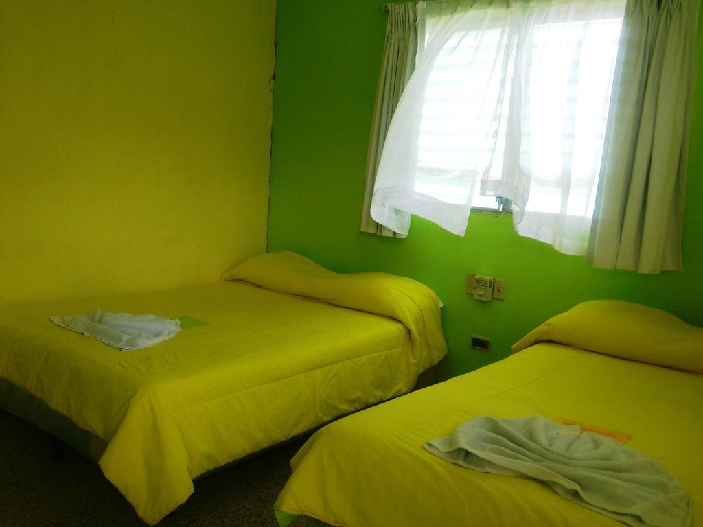Green World Hotel Flores Pokoj fotografie
